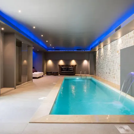 Fortyfive Squared 4* Rome