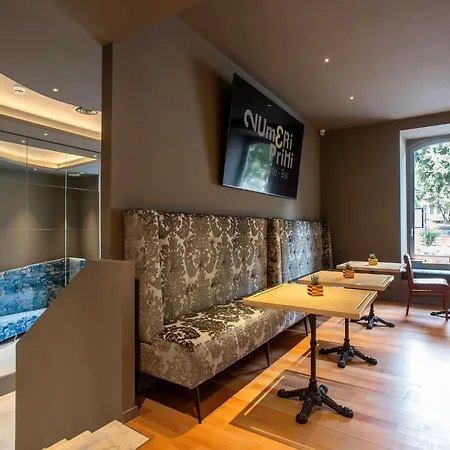 Fortyfive Squared 4* Rome