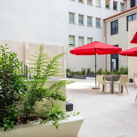 Fortyfive Squared Hotel 4*