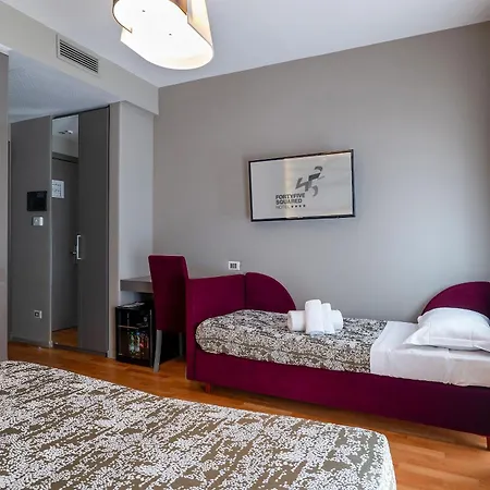 Fortyfive Squared Szálloda 4*