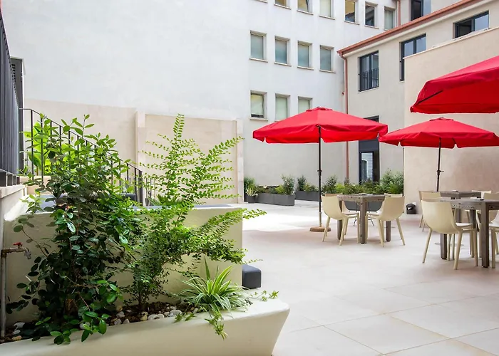 Fortyfive Squared Hotel 4*